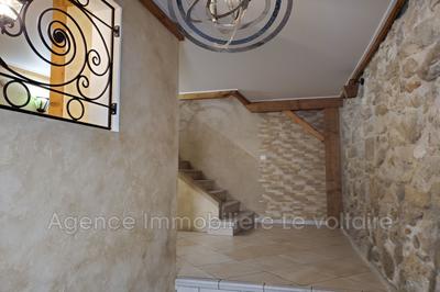 Maison - 196 m² - 6 pièces
