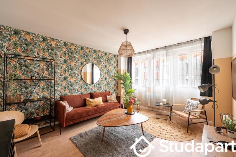 Chambre - 11 m² - 1 pièce