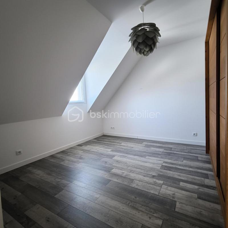 Pavillon - 96 m² - 5 pièces