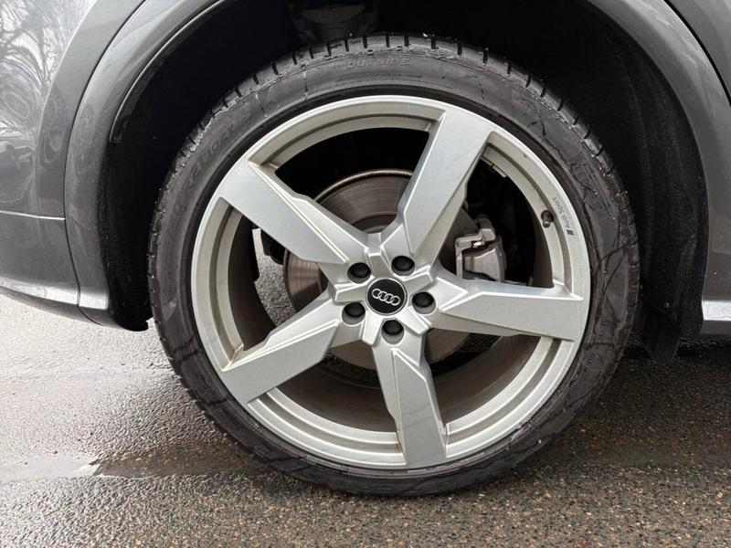 Audi Q5 55 Tfsi e 367 s tronic 7 Quattro s line