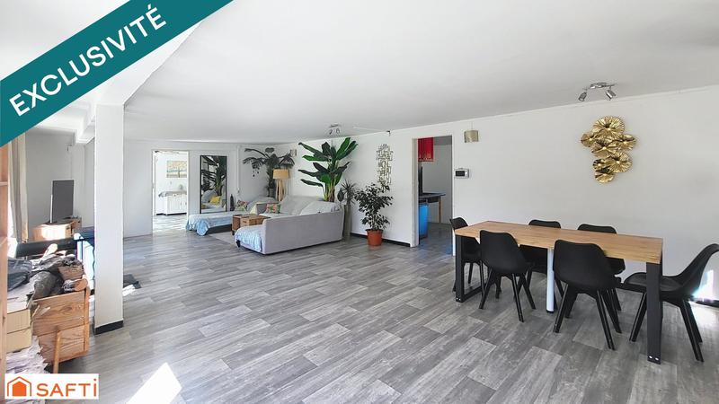 Maison - 212 m² - 7 pièces