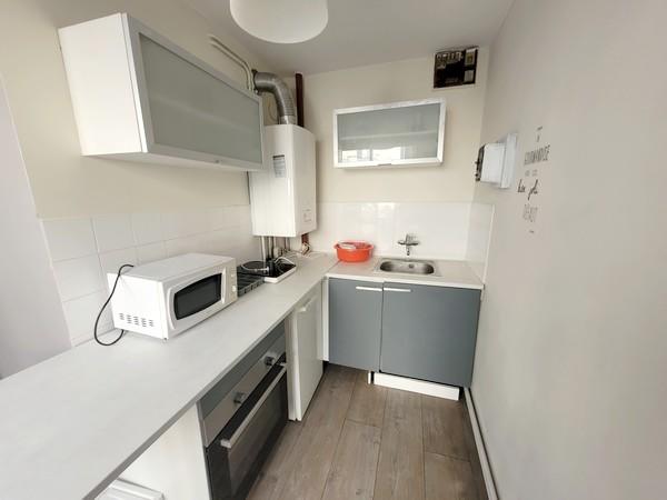 Studio - 10 m² - 1 pièce