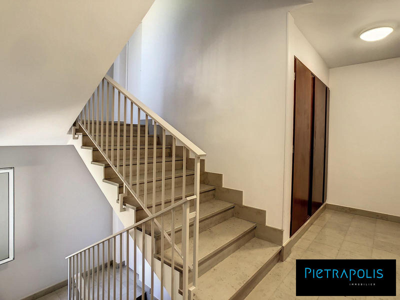 Appartement - 162 m² - 5 pièces