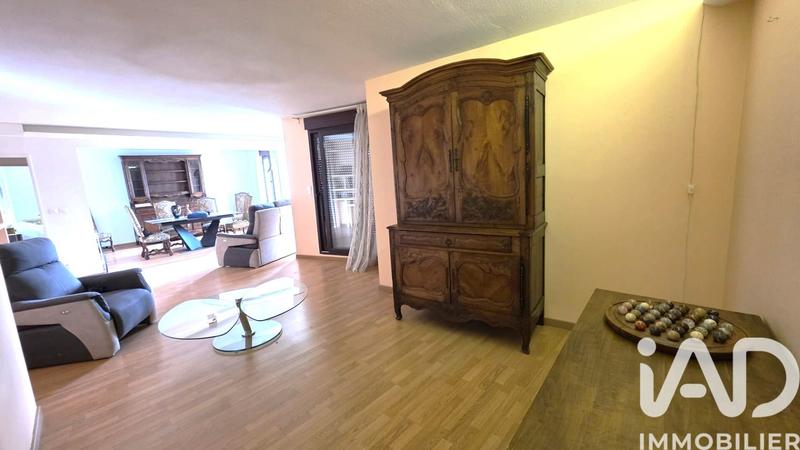 Appartement - 141 m² - 5 pièces