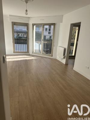 Appartement - 85 m² - 4 pièces