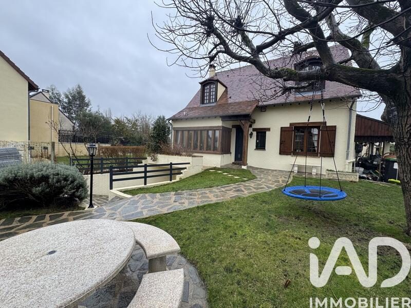 Maison - 135 m² - 5 pièces
