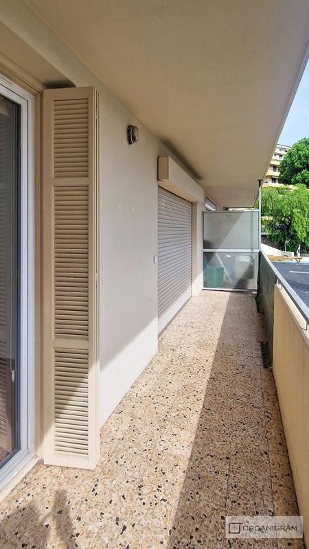 Appartement - 60 m² - 2 pièces