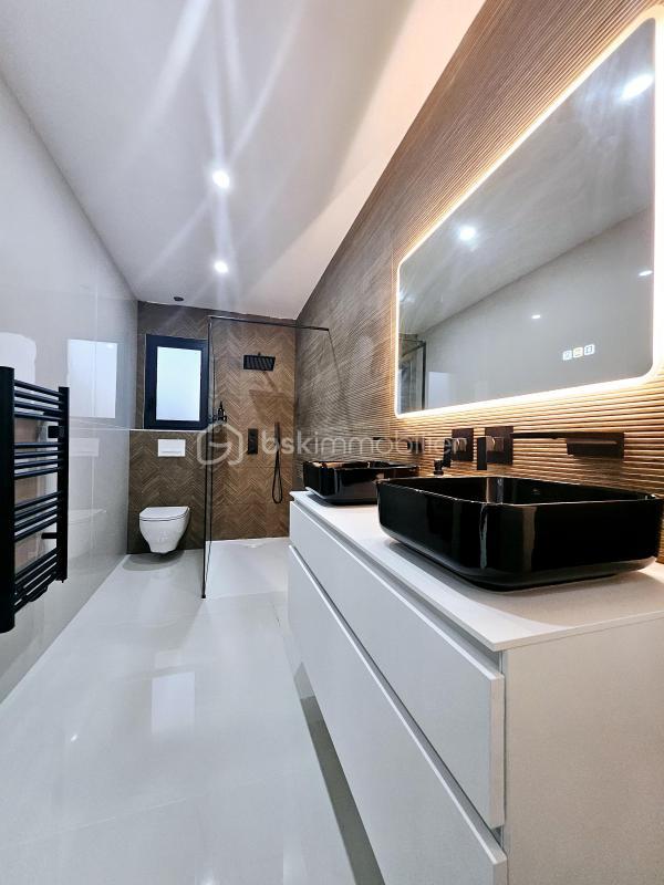 Maison - 160 m² - 5 pièces