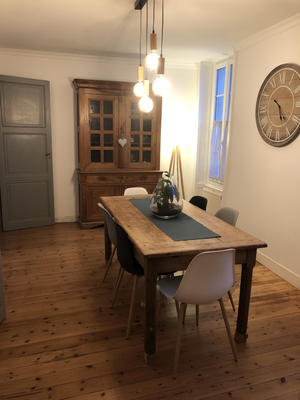 Maison - 137 m² - 8 pièces