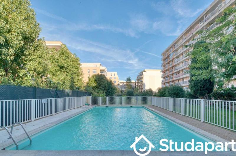 Appartement - 60 m² - 2 pièces