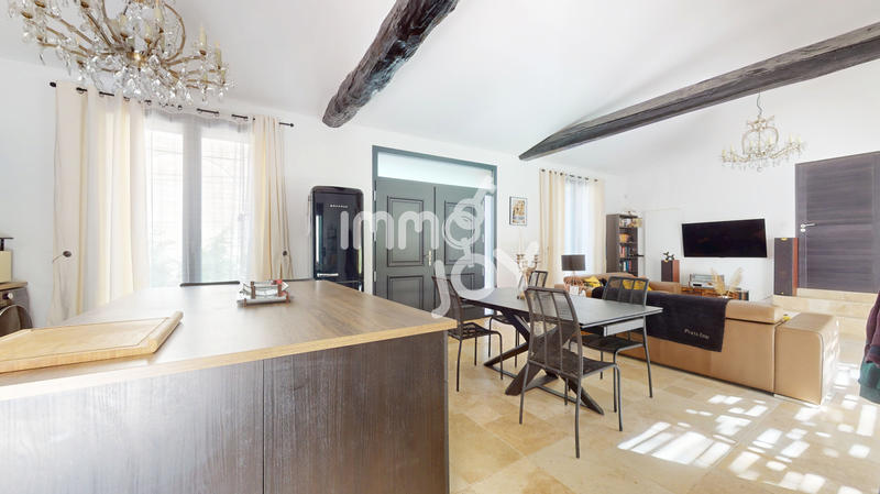 Maison - 135 m² - 5 pièces