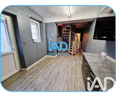 Maison - 67 m² - 5 pièces