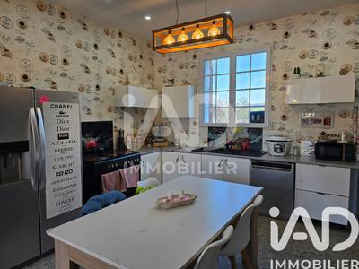 Maison - 76 m² - 3 pièces