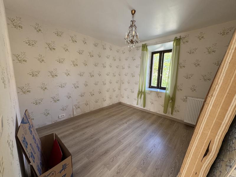 Maison en pierre - 185 m² - 10 pièces