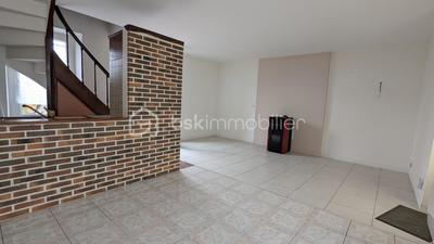 Maison en pierre - 84 m² - 3 pièces