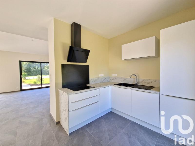 Maison - 122 m² - 4 pièces