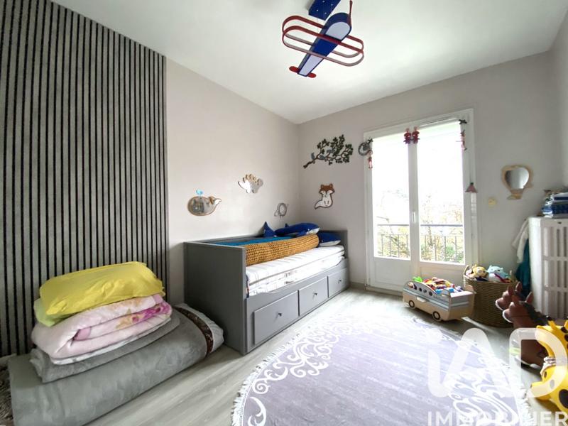 Maison - 94 m² - 6 pièces