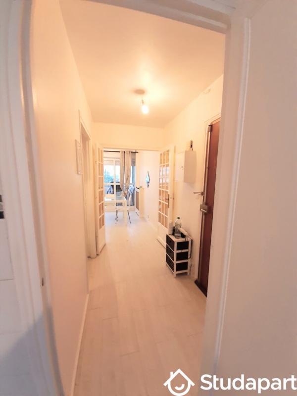 Chambre - 12 m² - 1 pièce