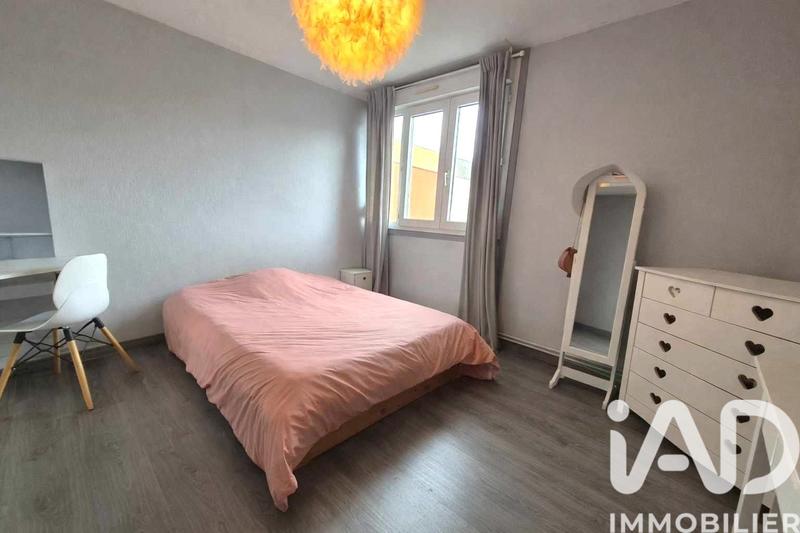 Maison - 91 m² - 5 pièces