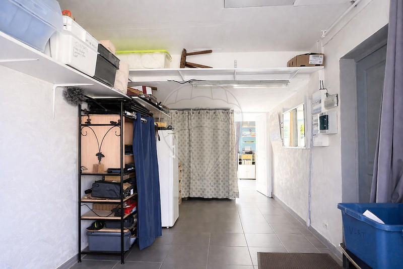 Maison - 97 m² - 4 pièces