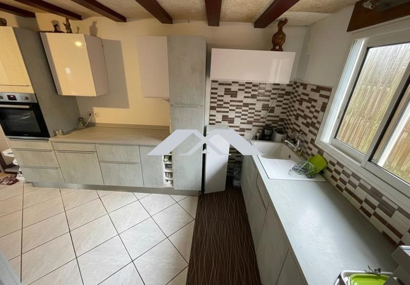Maison - 172 m² - 7 pièces