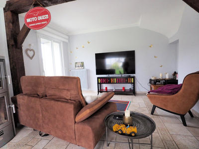 Maison - 147 m² - 7 pièces