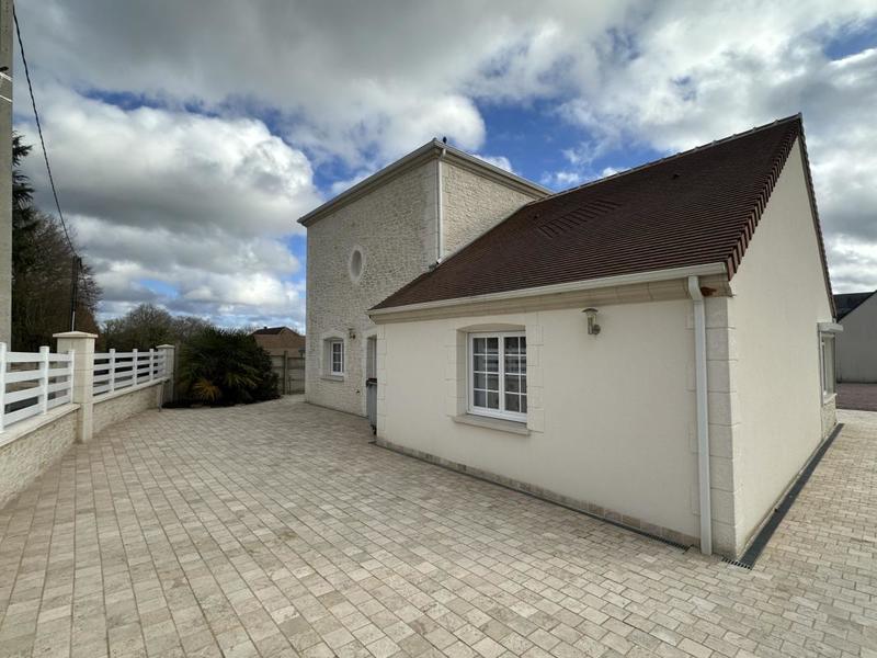 Pavillon - 164 m² - 6 pièces