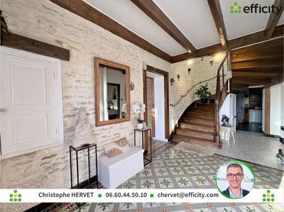 Maison - 272 m² - 7 pièces