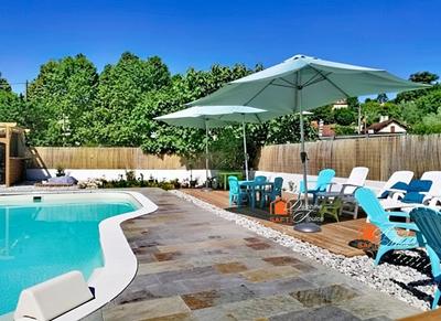 Maison - 234 m² - 10 pièces