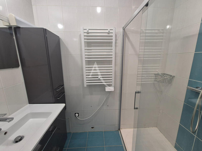 Maison - 122 m² - 6 pièces