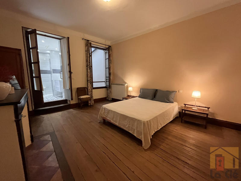 Maison - 169 m² - 6 pièces