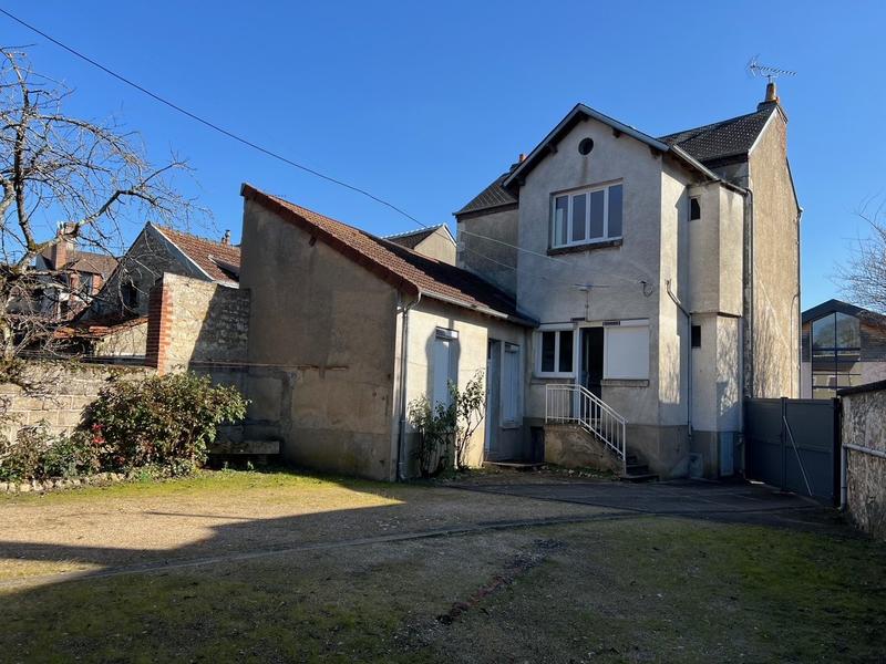 Maison - 110 m² - 4 pièces