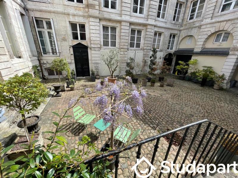 Appartement - 70 m² - 4 pièces