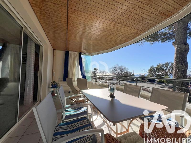 Appartement - 75 m² - 3 pièces