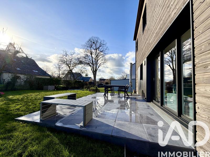 Maison - 100 m² - 5 pièces