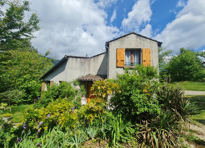 Maison - 81 m² - 4 pièces