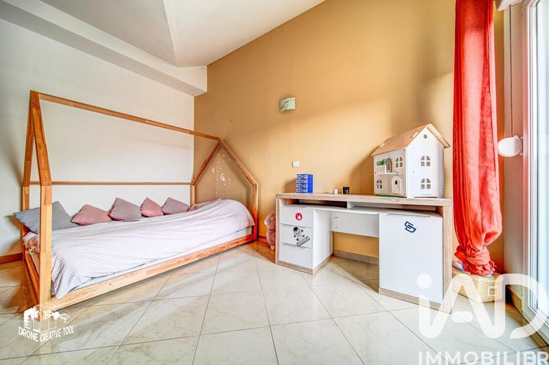 Maison - 149 m² - 6 pièces