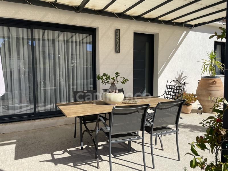 Maison - 165 m² - 6 pièces