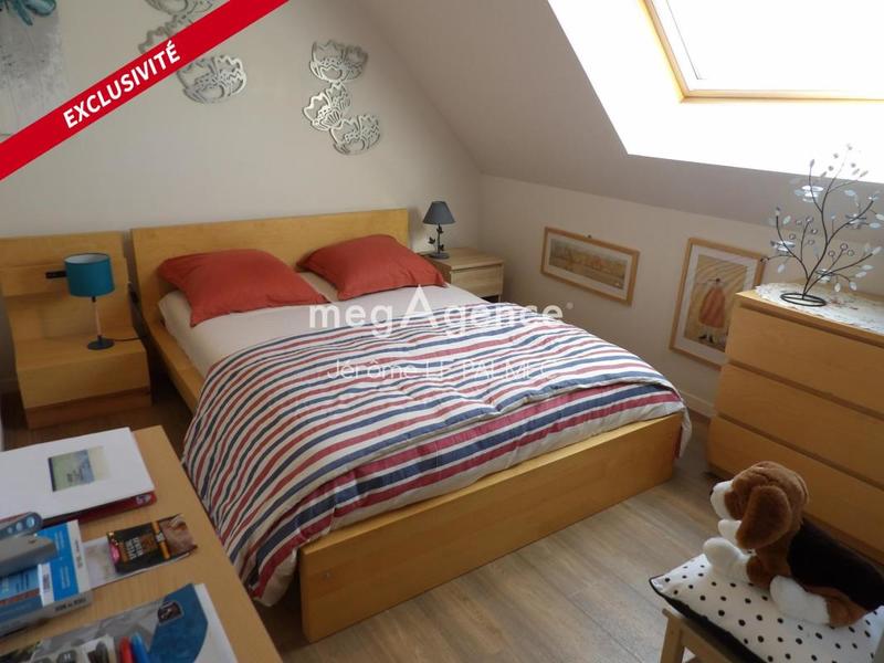 Pavillon - 90 m² - 4 pièces