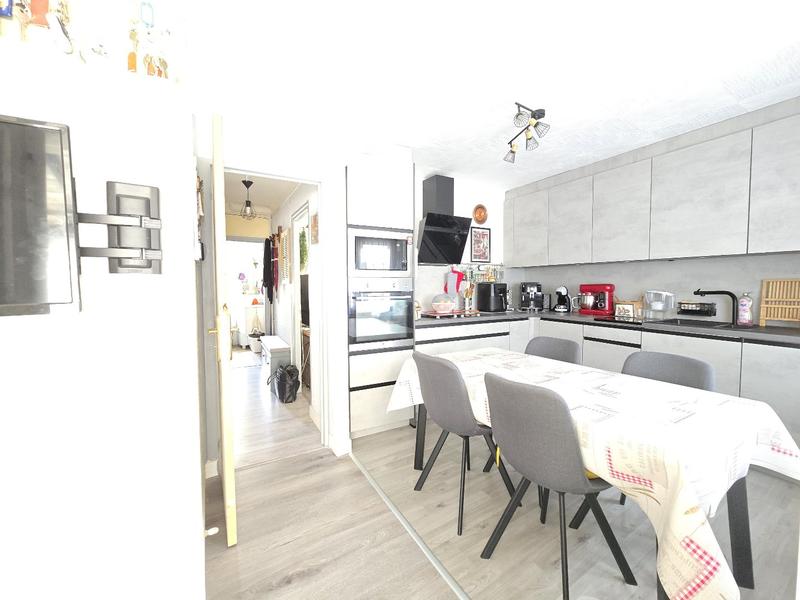 Maison ancienne - 87 m² - 3 pièces