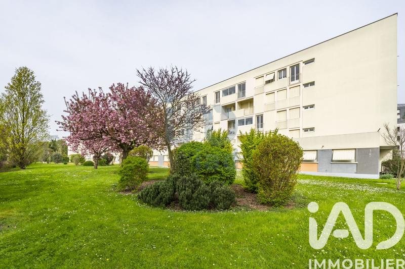 Appartement - 82 m² - 4 pièces