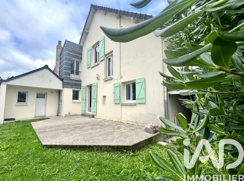 Maison - 120 m² - 5 pièces