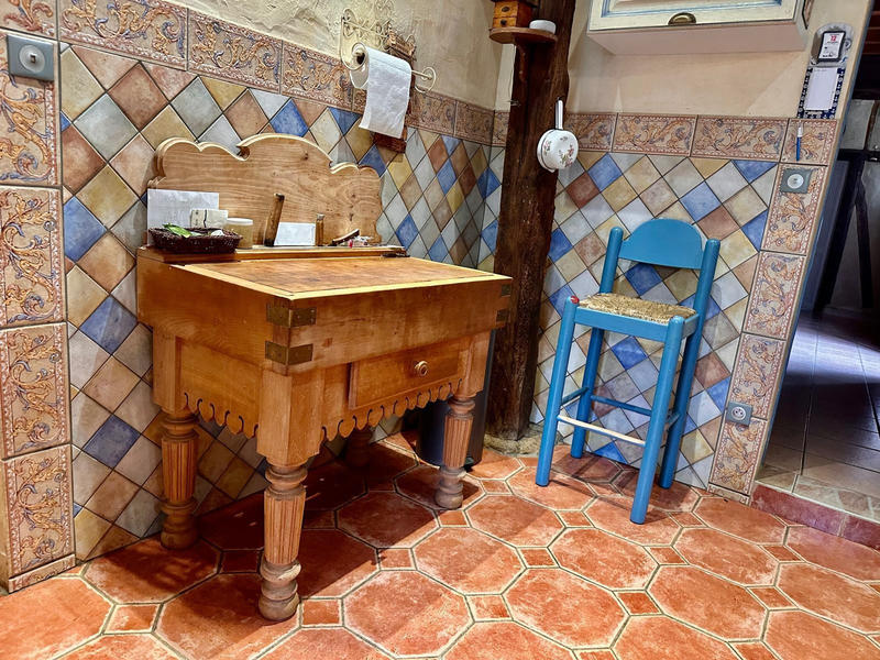 Maison - 375 m² - 17 pièces