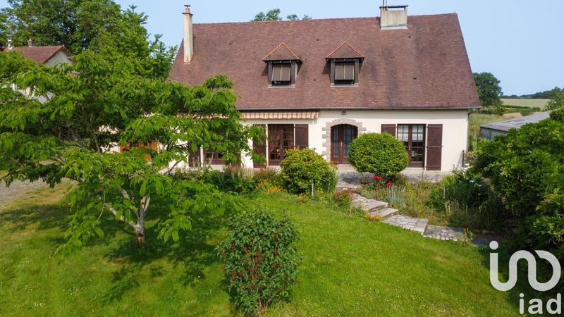 Maison - 214 m² - 6 pièces