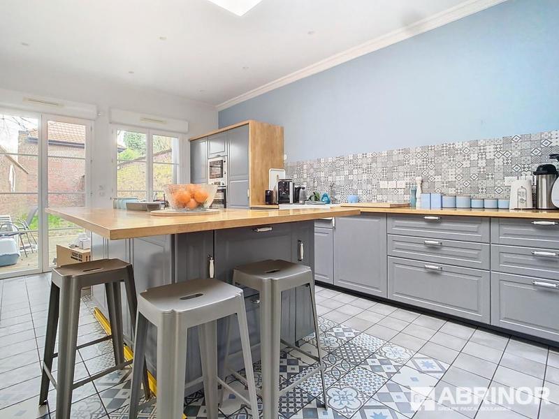 Maison bourgeoise - 162 m² - 7 pièces