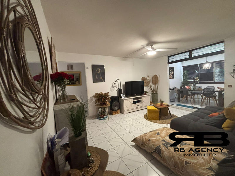 Appartement - 64 m² - 3 pièces