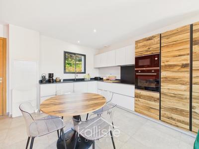 Maison - 70 m² - 3 pièces