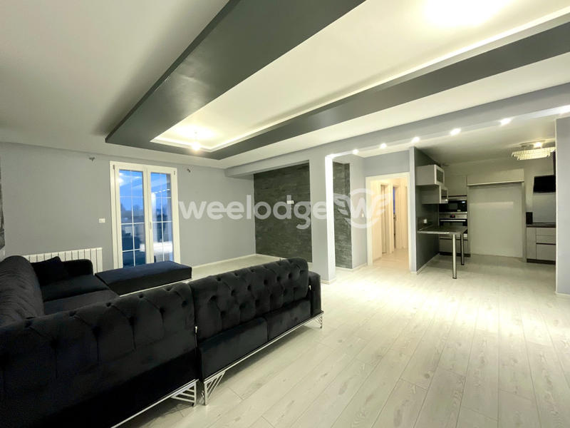 Maison traditionnelle - 90 m² - 3 pièces