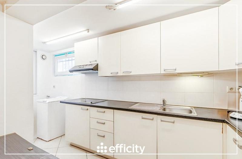 Pavillon - 223 m² - 12 pièces