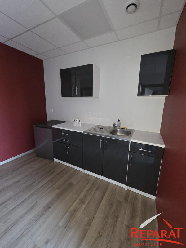 Local commercial - 104 m²